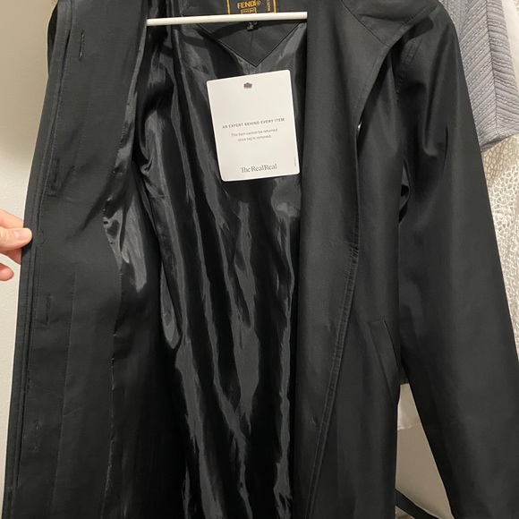 ✨ FENDI ✨ TRENCH COAT - Picture 3 of 3
